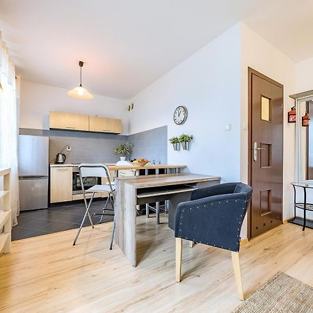Apartament Z Balkonem I Bezplatnym Parkingiem 그단스크 외부 사진