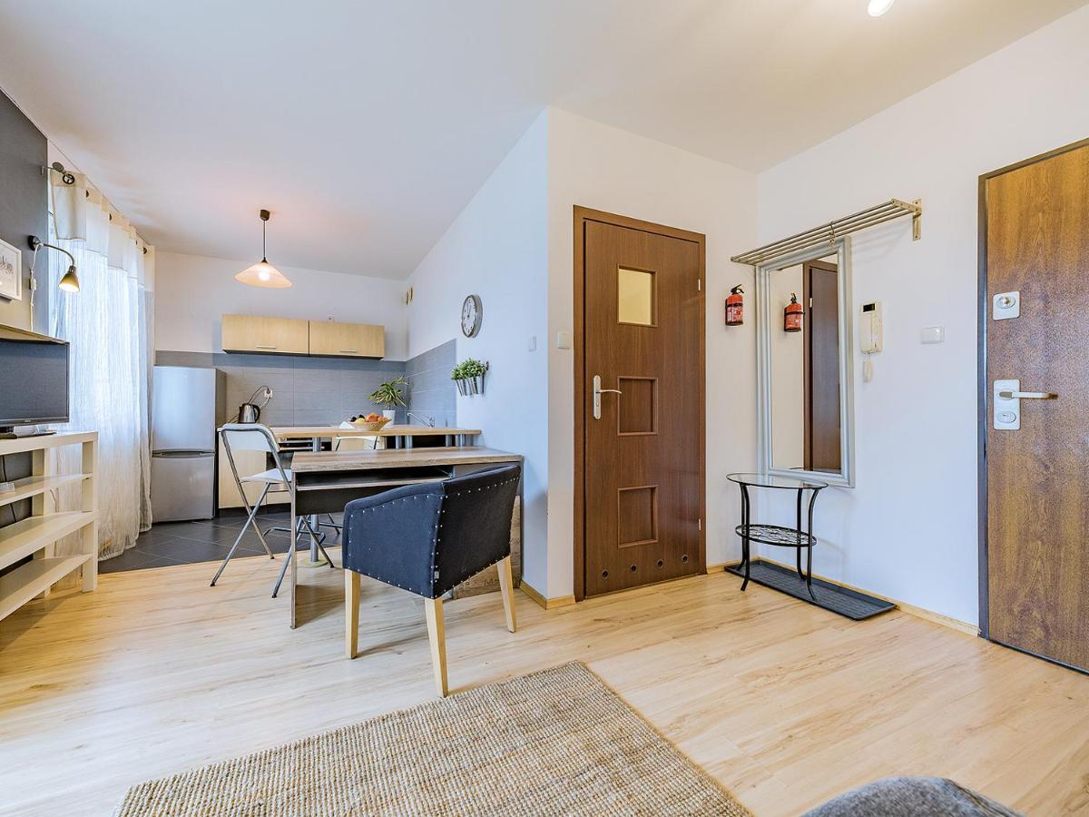 Apartament Z Balkonem I Bezplatnym Parkingiem 그단스크 외부 사진